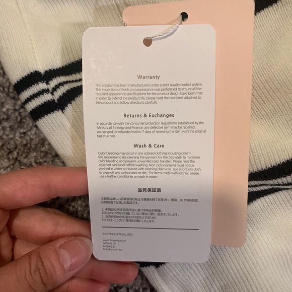 Dress - Picture 3 of 5